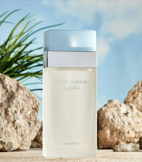 DOLCE & GABBANA LIGHT BLUE 1.7 EAU DE TOILETTE SPRAY FOR WOMEN.