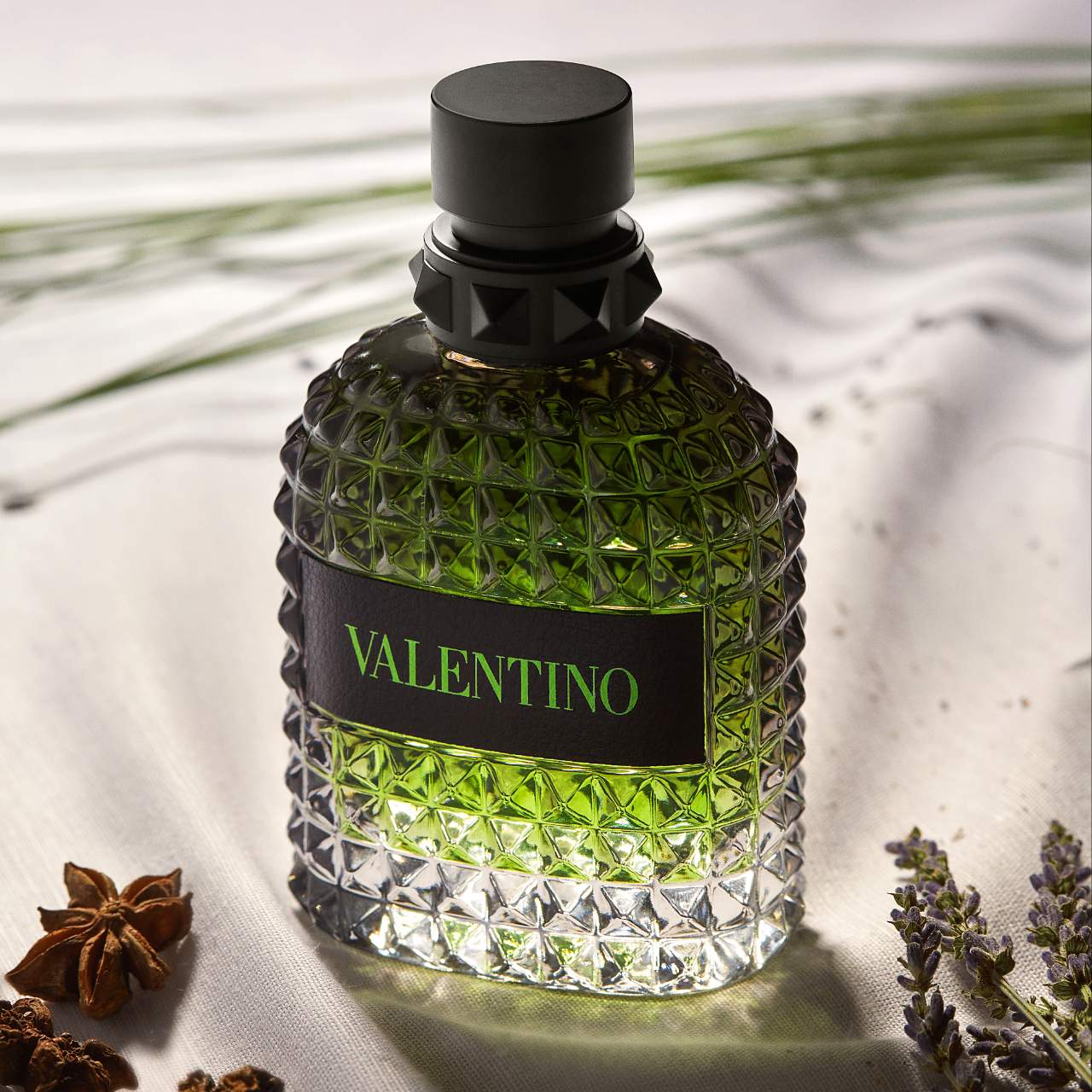 VALENTINO UOMO BORN IN ROMA GREEN STRAVAGANZA 3.4 EAU DE TOILETTE SPRAY